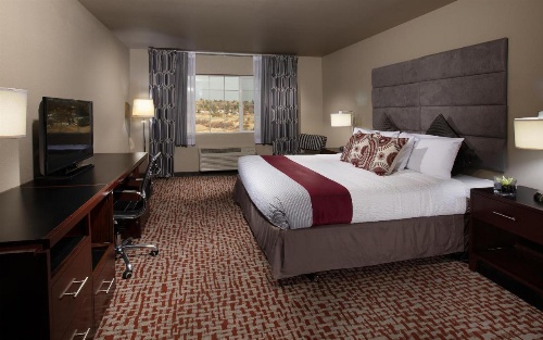 Coast Hilltop Inn image 13