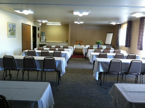 Coast Hilltop Inn image 2