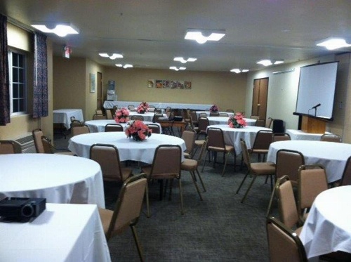 Coast Hilltop Inn image 3